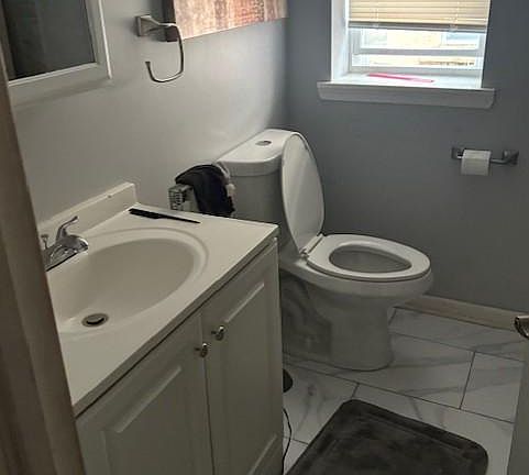 2nd image of 3326 W Cumberland St