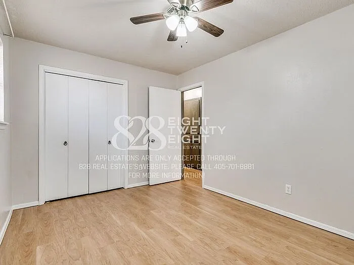 9717 NE 4th St — Photo 33