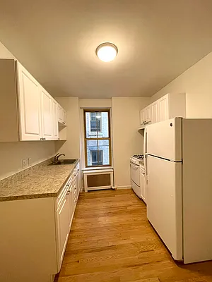 Rented by (Legacy) NY Quality Living Uptown | media 8