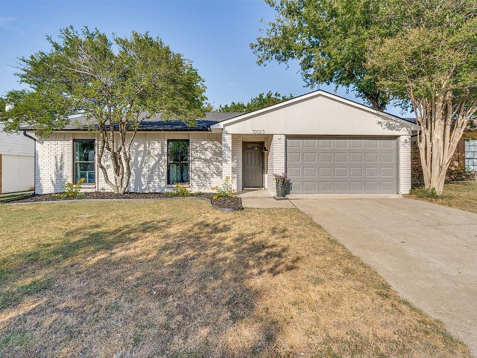 1st image of 10023 Deer Hollow Dr