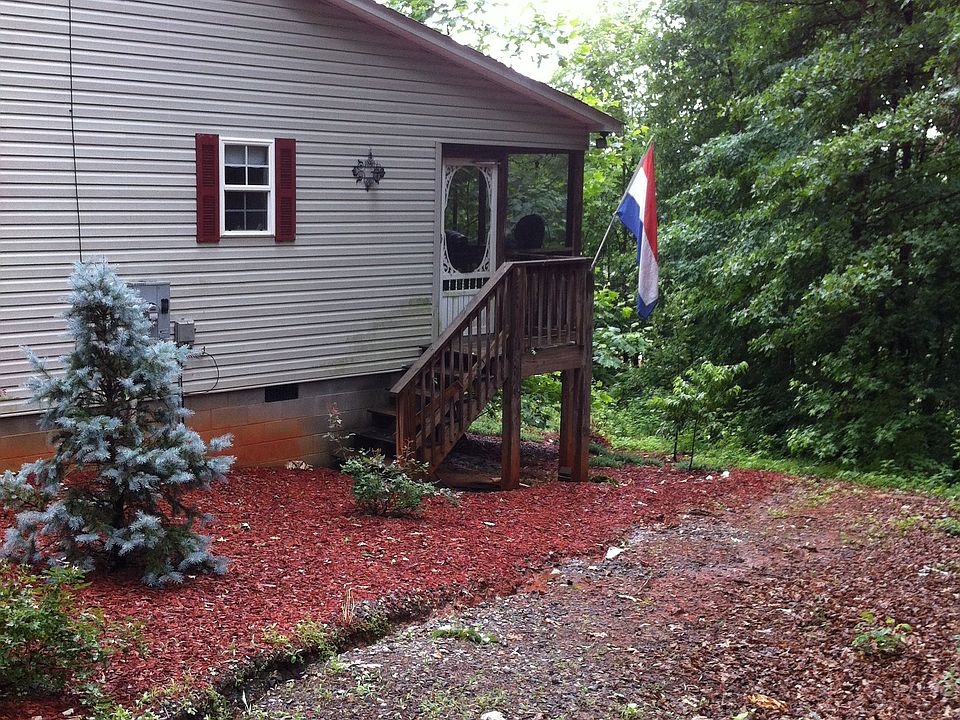 2nd image of 122 Windy Hills Rd