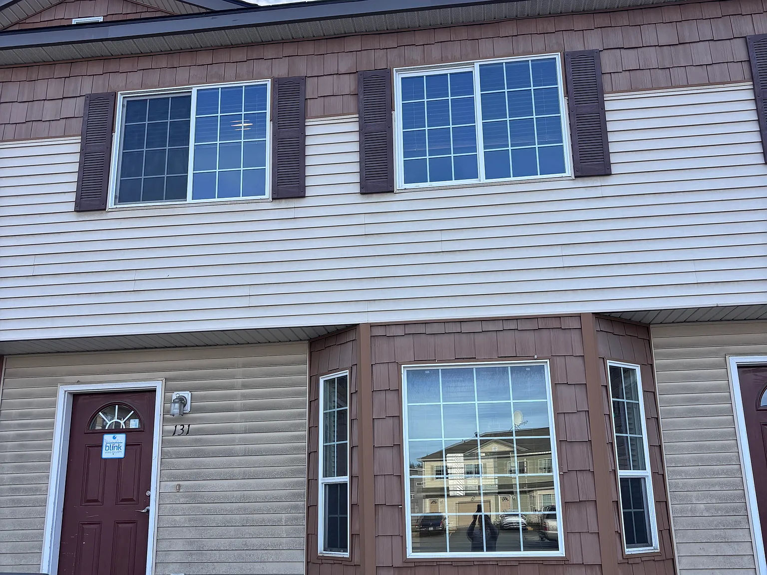3 bed, 1282 sqft, $2,000 — Photo 1