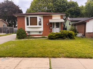 215 Archdekin Dr, Brampton, ON L6V 1Y8