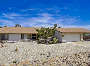 1368 Oakleaf Ln, Ramona, CA 92065