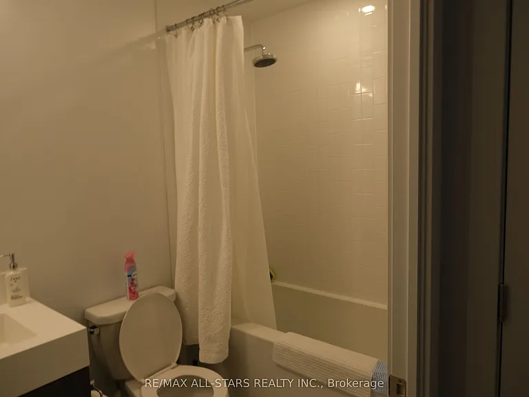 130 River St #1007 — Photo 14