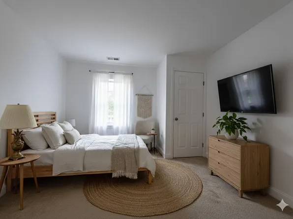 600 Brookside Dr #M, Andover, MA 01810