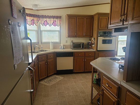 4th image of 1212 Marbella Ln