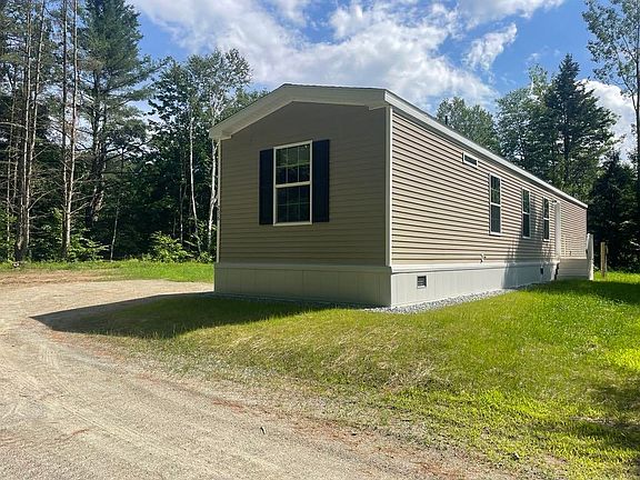 3rd image of 236 Evergreen Manor Drive