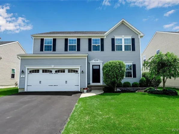 83 Waterway Ln, Buffalo, NY 14228