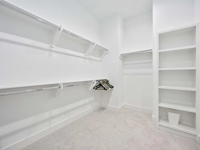 5821 Kansas St — Photo 25