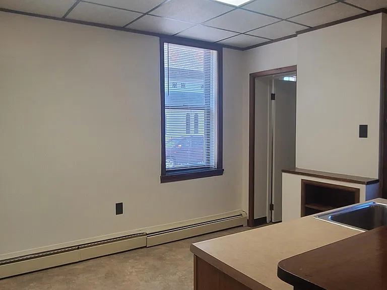109 Main St #1 — Photo 12