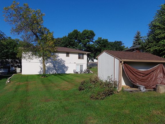 3rd image of 3524 Pawnee Pl