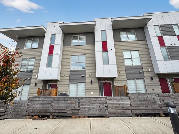 2nd image of 12585 104a Ave #30