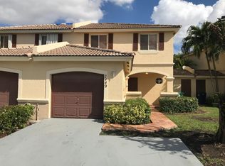 7449 SW 164th Ct, Miami, FL 33193