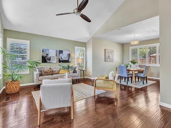 5th image of 1102 Hickory Avenue