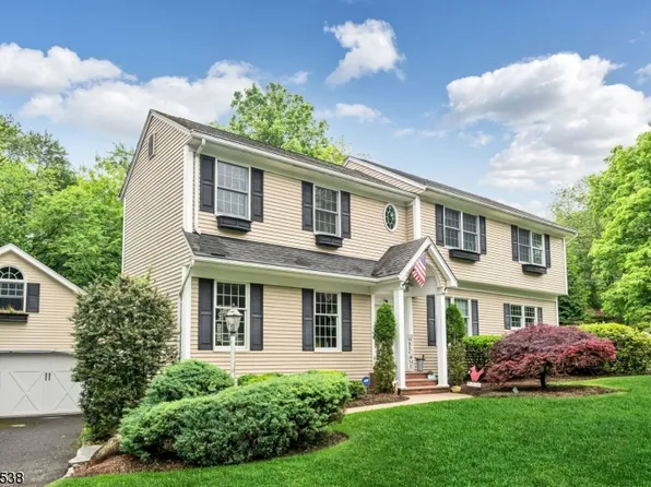 12 Strong St, Mahwah Twp., NJ 07430