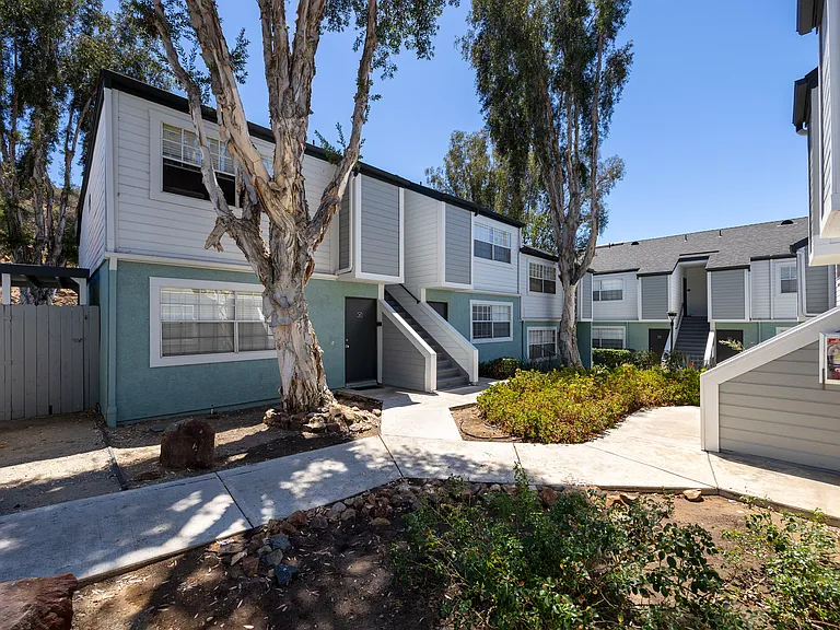 Scripps Landing Apartment Homes — Photo 12