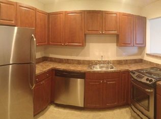 5602 Louis Xiv Ct APT B, Tampa, FL 33614