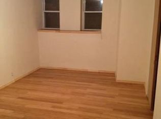 3055 43rd St, Astoria, NY 11103