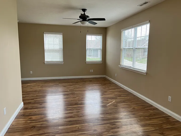 8853 Melville Ct — Photo 10