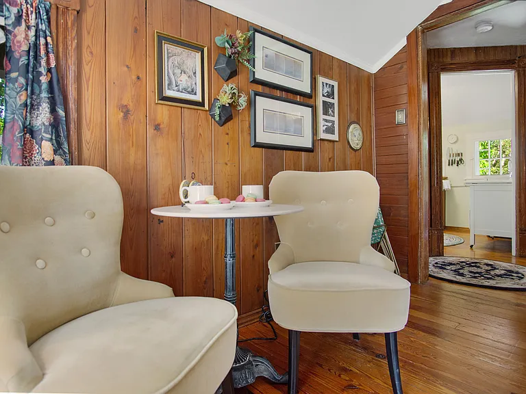1110 Drew St #UPPER — Photo 9