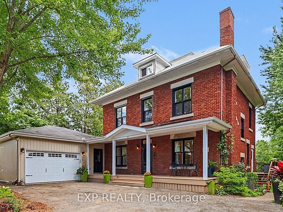 2nd image of 77 Mill St