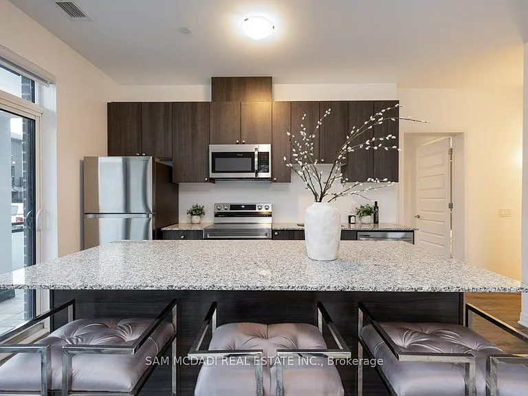 470 Gordon Krantz Ave E #113 — Photo 14