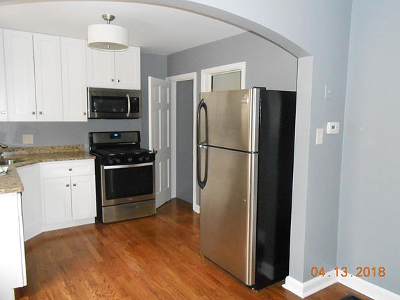 5th image of 1595 King Ave