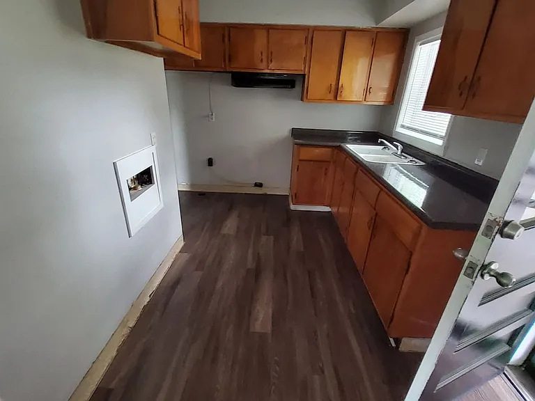 3686 Philsdale Ave — Photo 7