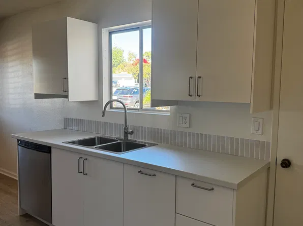 3607 Frenzel Cir, Oceanside, CA 92056