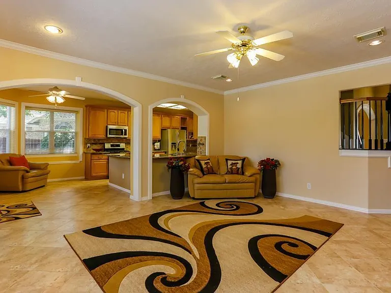 1534 Brookstone Ln — Photo 7