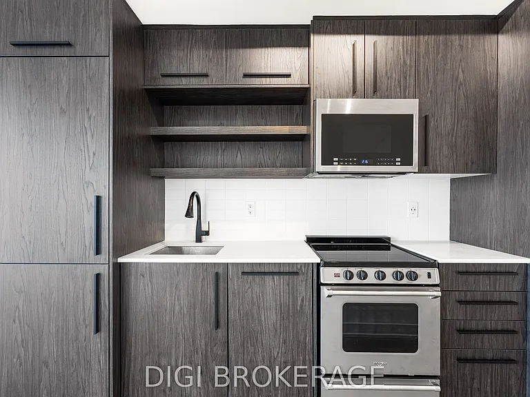 560 Rideau St #1201 — Photo 9