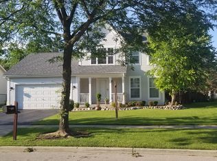 132 Sycamore Ave, Streamwood, IL 60107