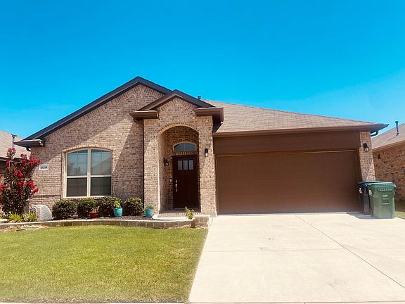 3rd image of 320 Cypress Creek Ln