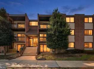 Fairfax West, Fairfax, VA 22030