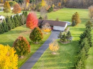 10890 Old Mill Rd, Spencer, OH 44275