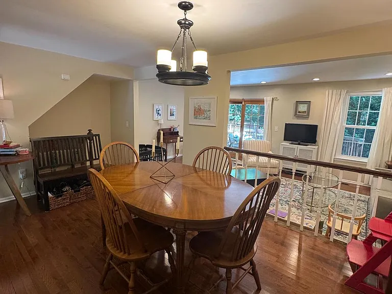 5737 Walnut Wood Ln — Photo 2