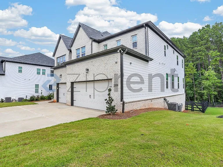 2109 Freestone Way #2109 — Photo 3