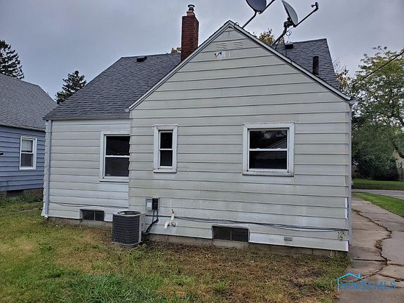 2nd image of 1828 Kedron St