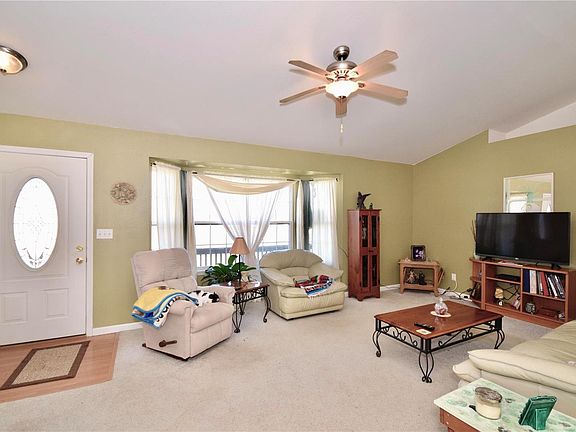 4th image of 10587 Stocking Farm Estate Dr