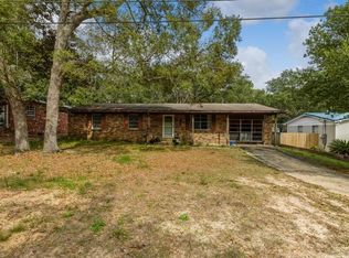 314 Michigan Ave, Valparaiso, FL 32580