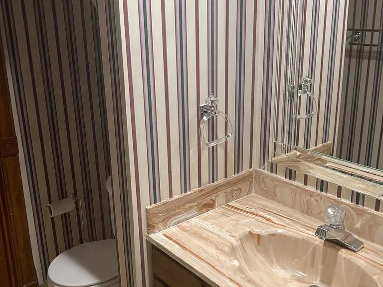 Upstairs Half Bathroom