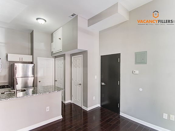 2nd image of 1703 Saint Paul St APT 1A