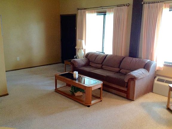 3rd image of 26604 E Cove Dr