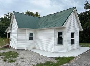 133 E Main St, Pekin, IN 47165