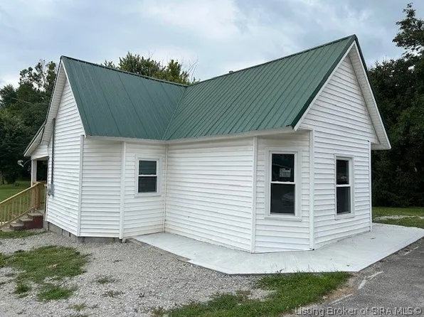 133 E Main Street, IN 47165