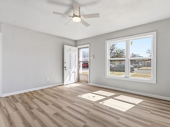 3rd image of 2814 40th St