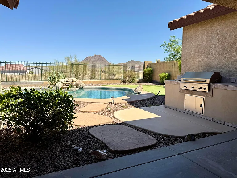 3518 W Plymouth Dr — Photo 18