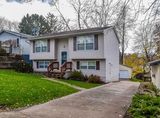 174 Hermann St, Barberton, OH