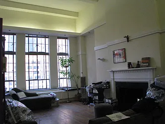 Rented by Vivaldi Real Estate